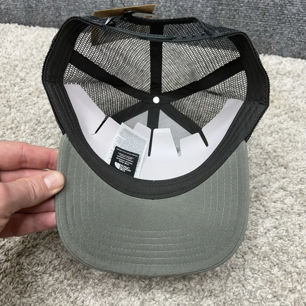 The North Face SnapBack hat cap bear‎ mountain trees gray/black adjustable